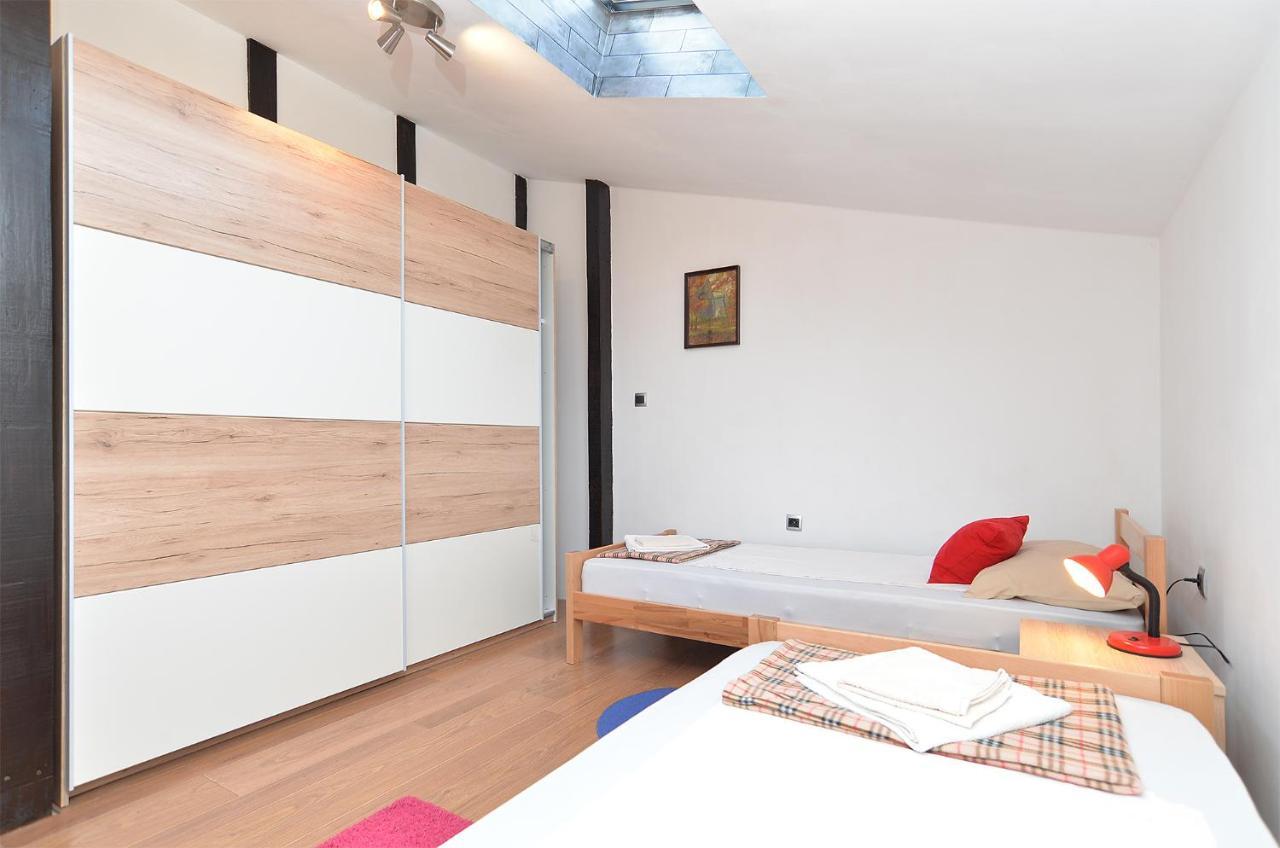 Apartment Puzar 295 Štinjan Esterno foto