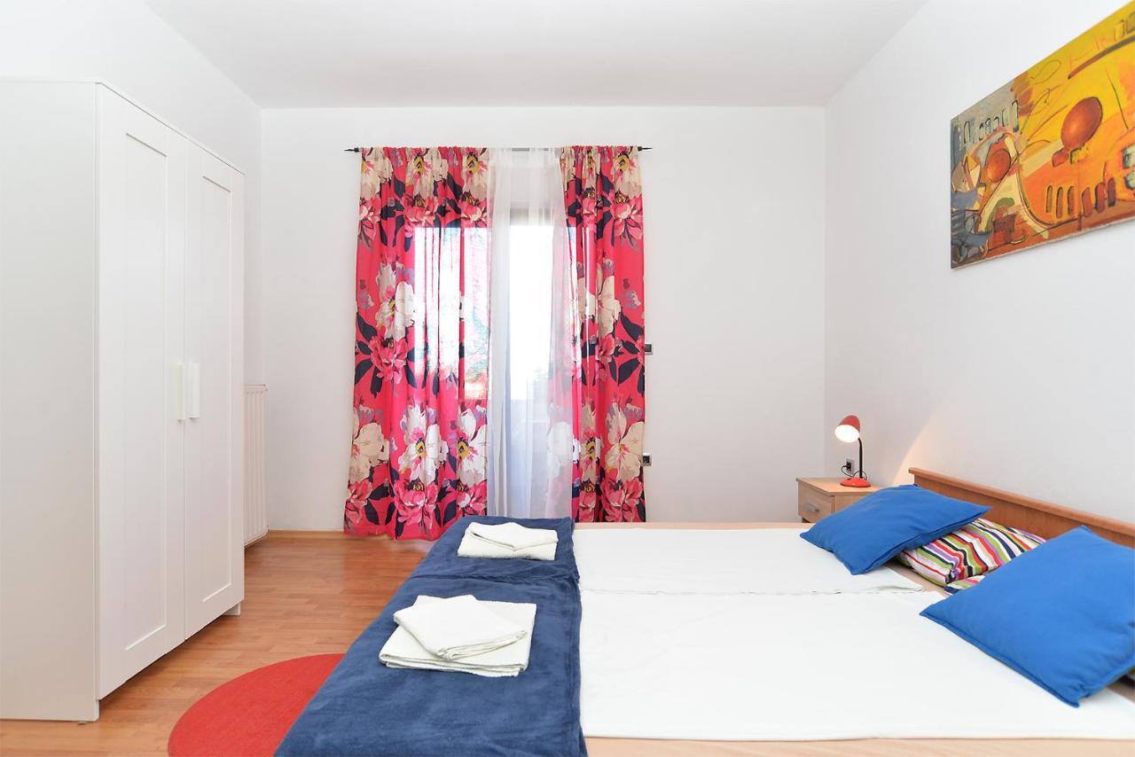 Apartment Puzar 295 Štinjan Esterno foto